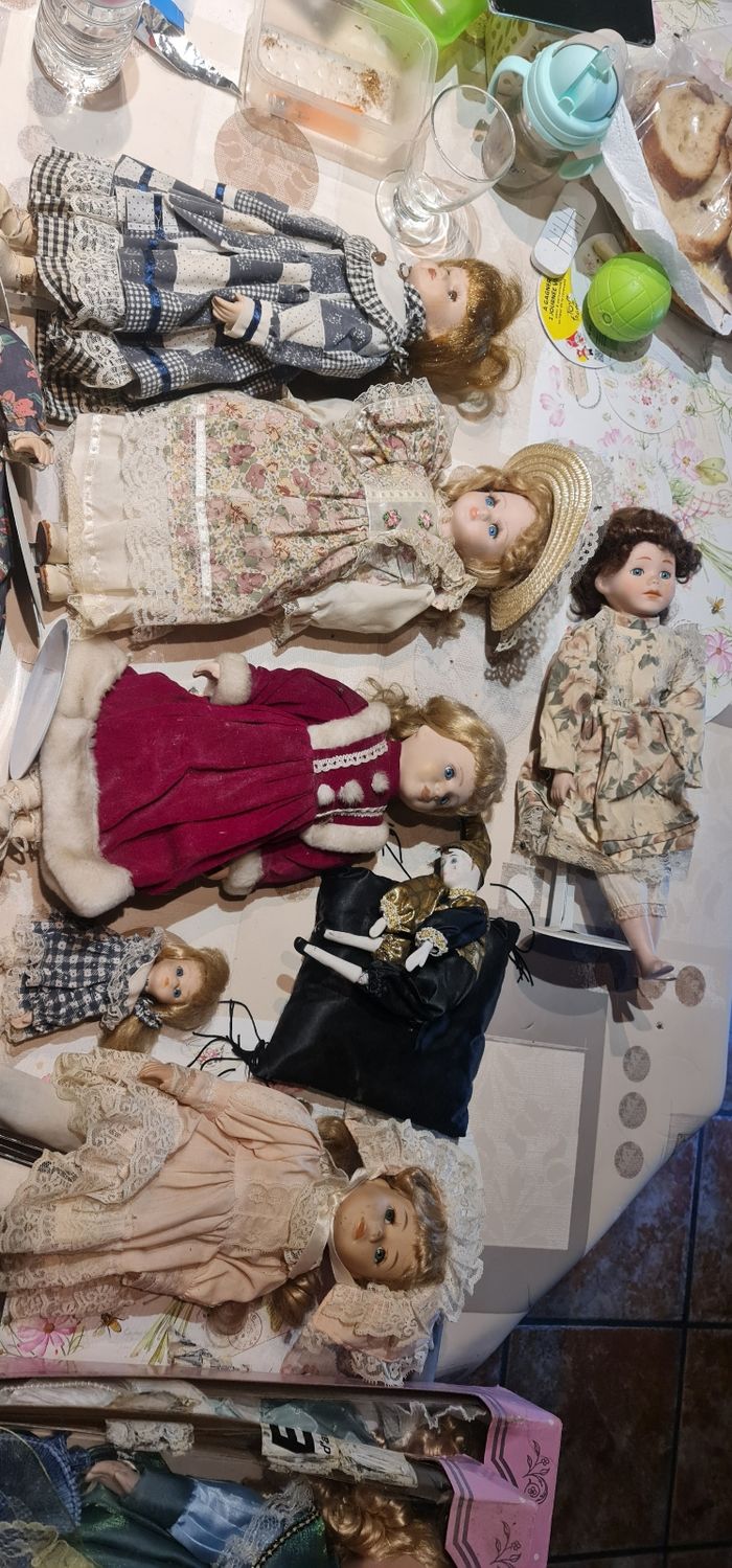 Poupée porcelaine - photo numéro 3