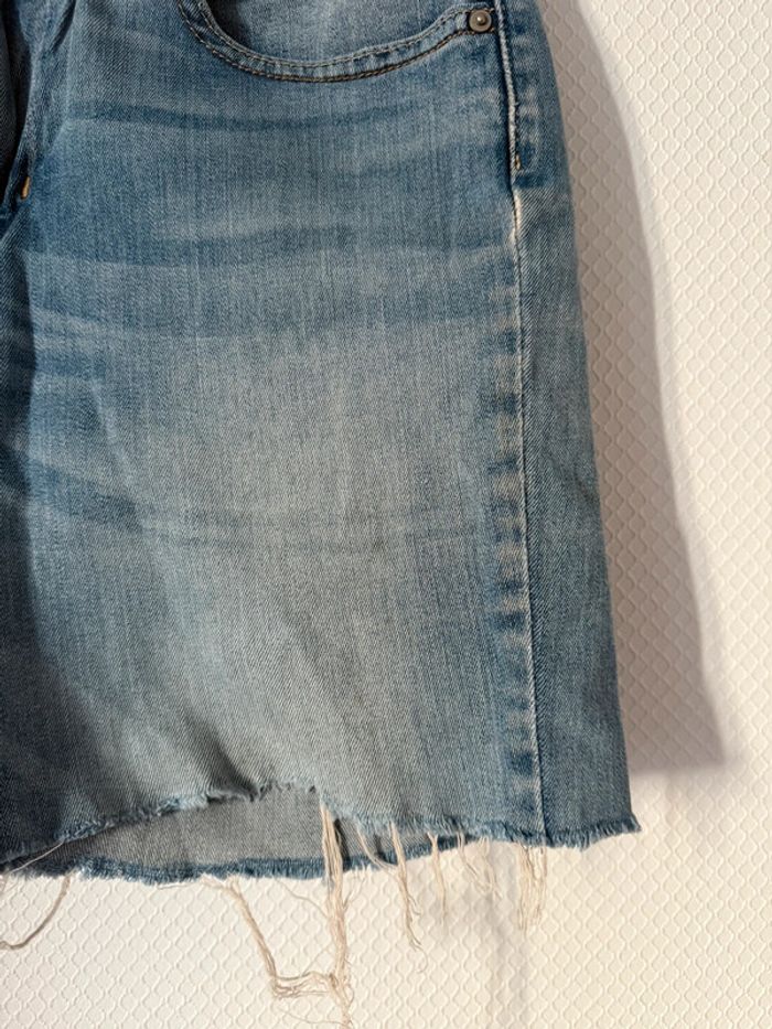 Short Levi ´S en bon état taille 38 bleu - photo numéro 3