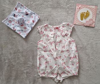 Barboteuse légère blanche à motif rose DPAM 6M (BE)