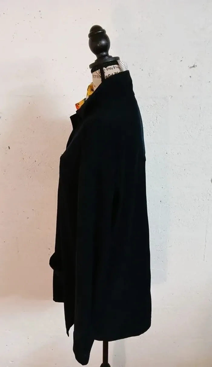 Surchemise noire JP Mode – taille unique– Très bon état 🖤 - photo numéro 4