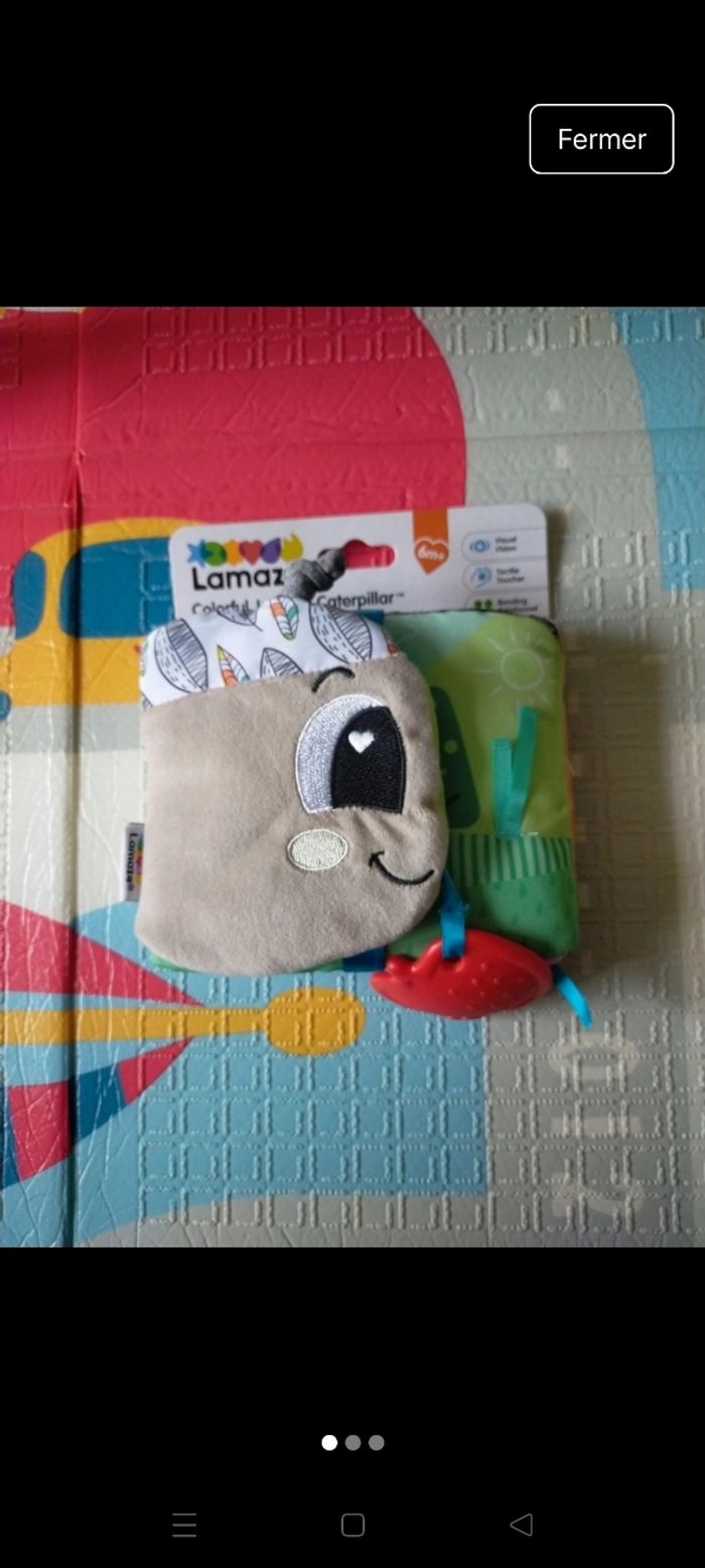 Livre lamaze chenille neuf