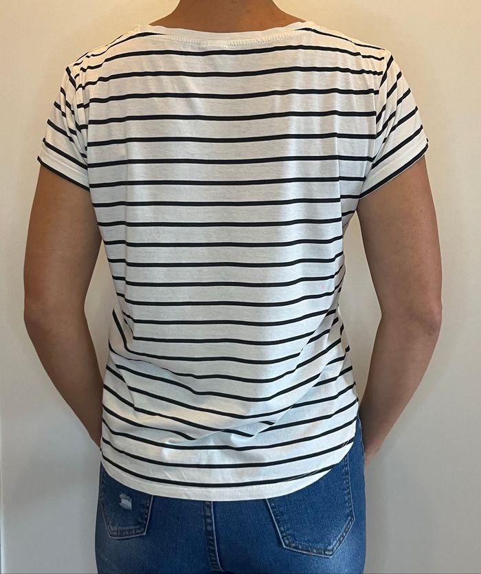 Tee-shirt à rayures - photo numéro 2