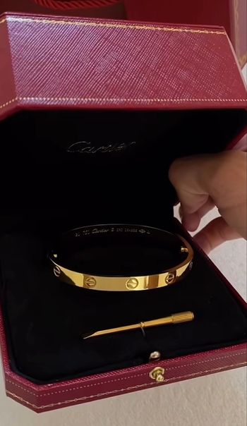 Bracelet love