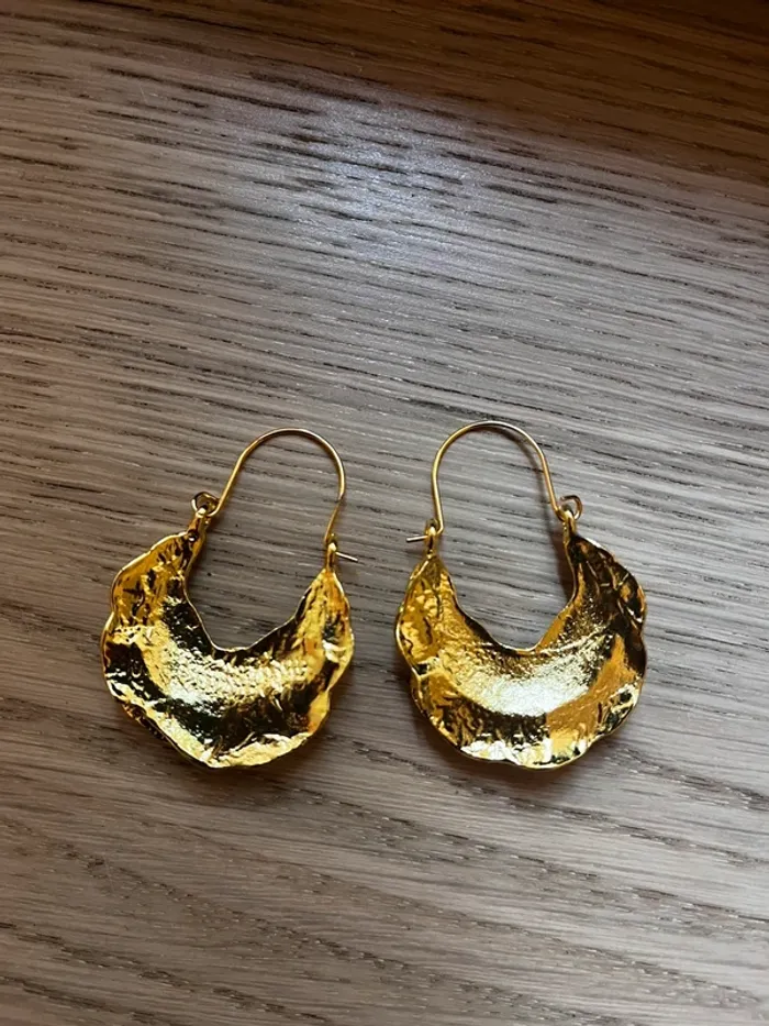 Créoles effet feuilles d’or martelées - photo numéro 6