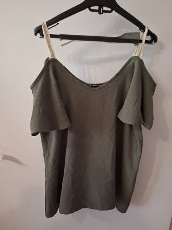Blouse edji taille 40 en très bon état 