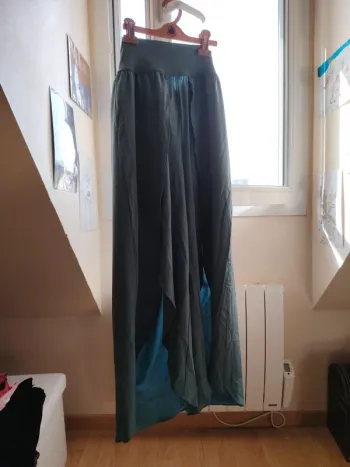 Pantalon fluide halara