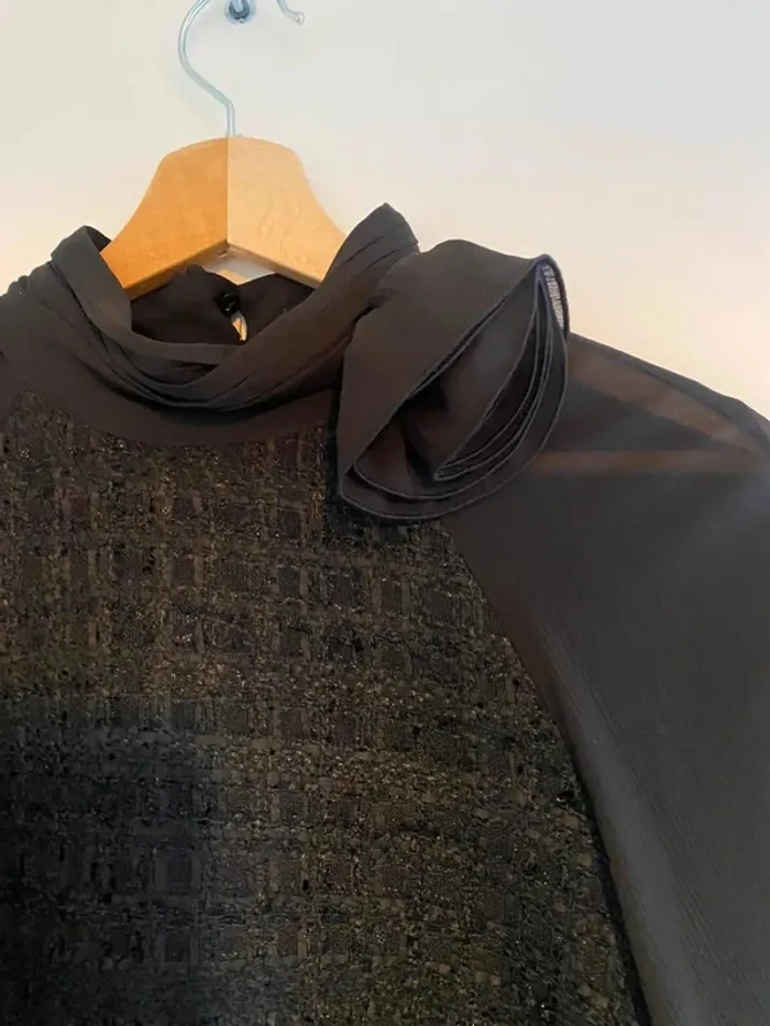 Robe tweed avec fleur au col noire Zara taille S - photo numéro 3