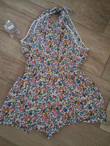 Combi short fleurie dos ouvert