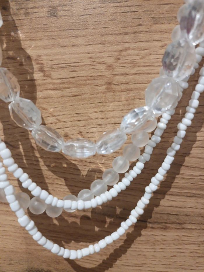 Collier perles blanches et transparente à plusieurs rangs - photo numéro 2