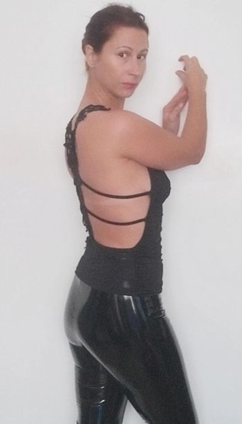 Top décolleté dos nu noir taille unique