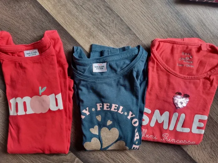 Lot de 6 t-shirts manches longues + 1 débardeur. Fille. Taille 8 ans. Tape à l'œil, Gémo. TBE - photo numéro 4