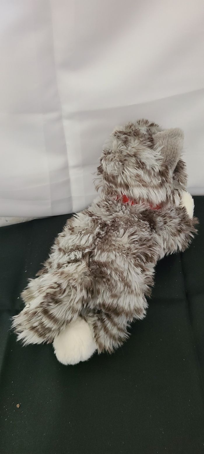 Peluche chat gris blanc tigré Kayla KEEL TOYS - photo numéro 4