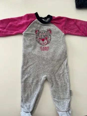 Pyjama velours Absorba – 6 mois (Les blablas d’Absorba)