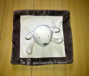 Doudou mouton pour t'apprendre la douceur gris, blanc Obaïbi