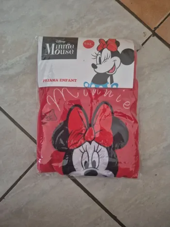 Pyjamas deux pièces minnie 2-3 ans