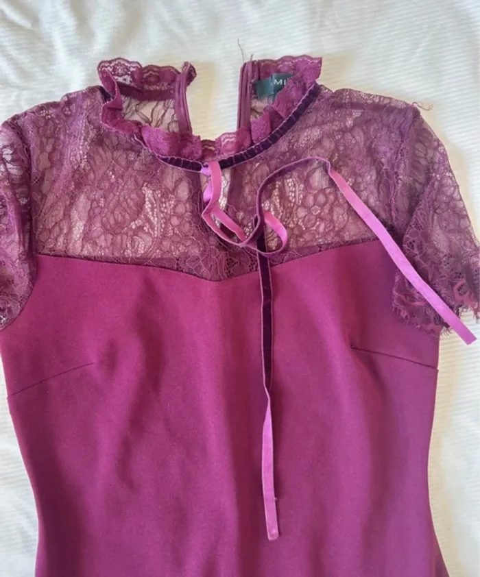 Robe violet bordeaux avec de la dentelle taille M - photo numéro 3