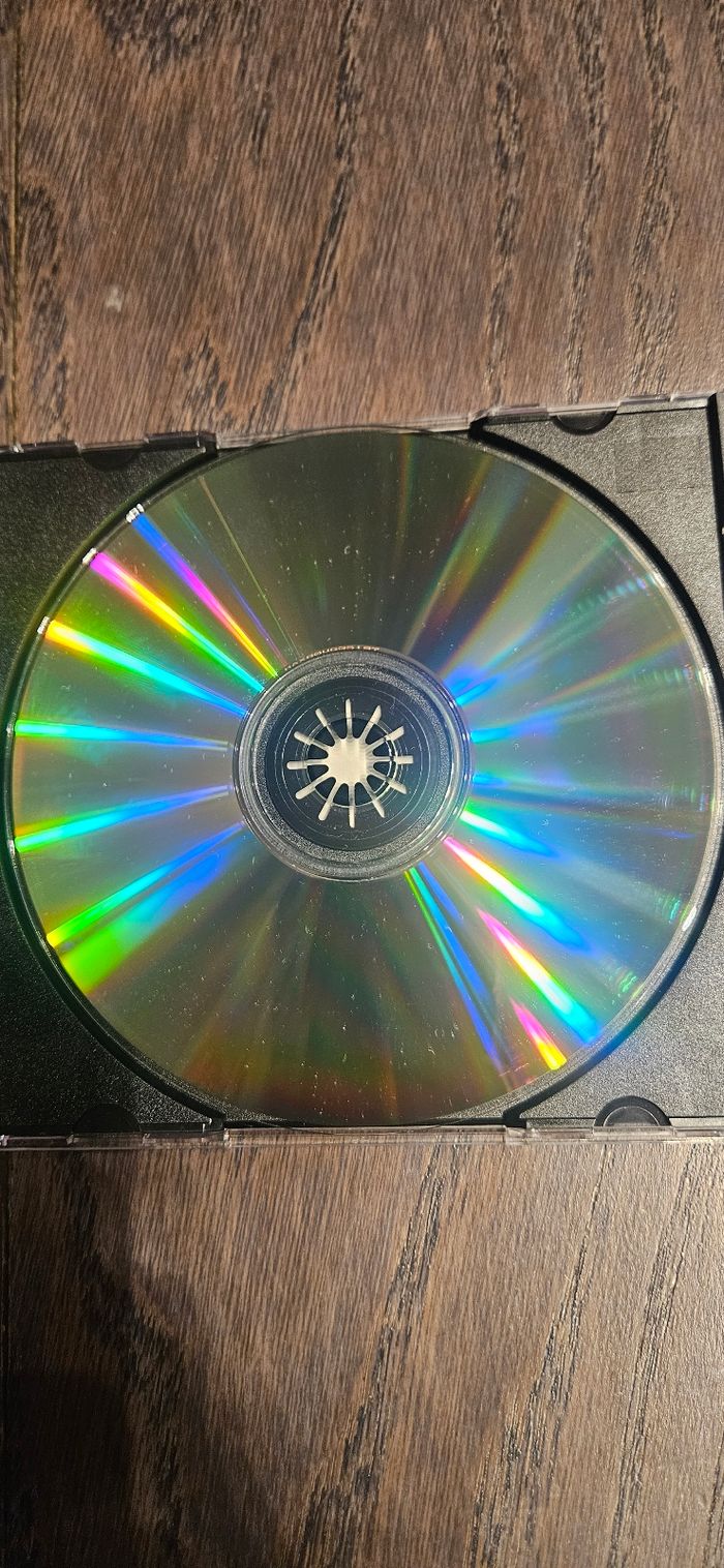 CD-R vierge et sa boîte - photo numéro 6