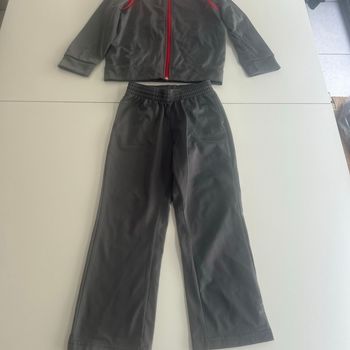 Ensemble de sport garçon