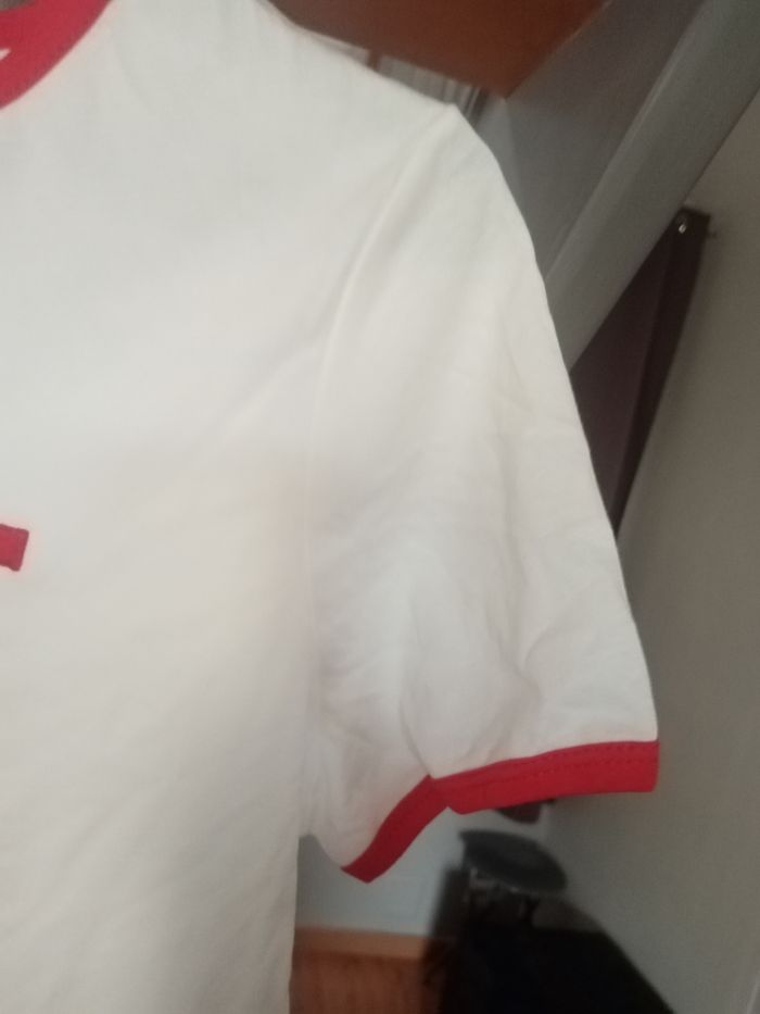 Tee-shirt taille (S) 16ans kiabi - photo numéro 4