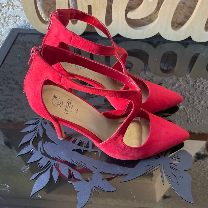 Chaussures femme à talons rouges - photo numéro 2