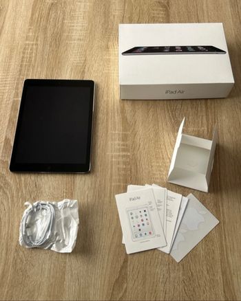 Tablette iPad Air 1 Apple wifi 16 Go complet avec boîte