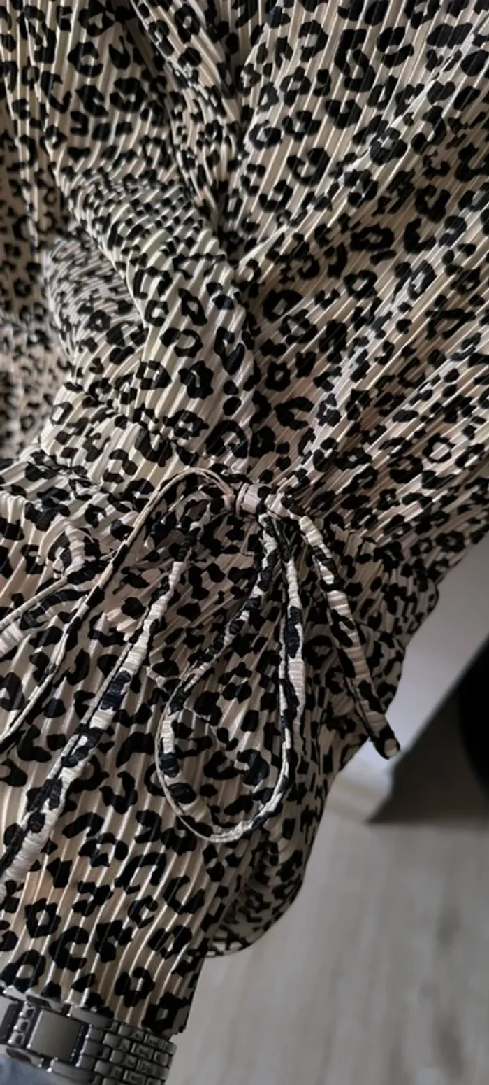 Magnifique blouse Gémo taille s - photo numéro 4