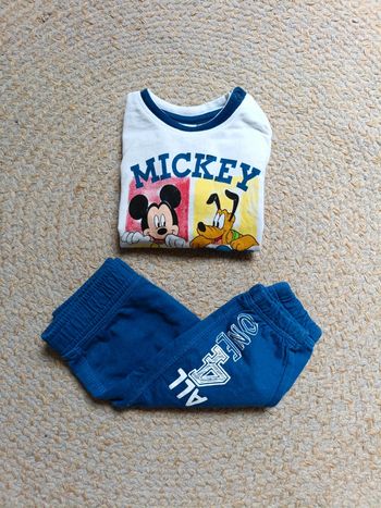 Lot pantalon/pull Disney T6 M