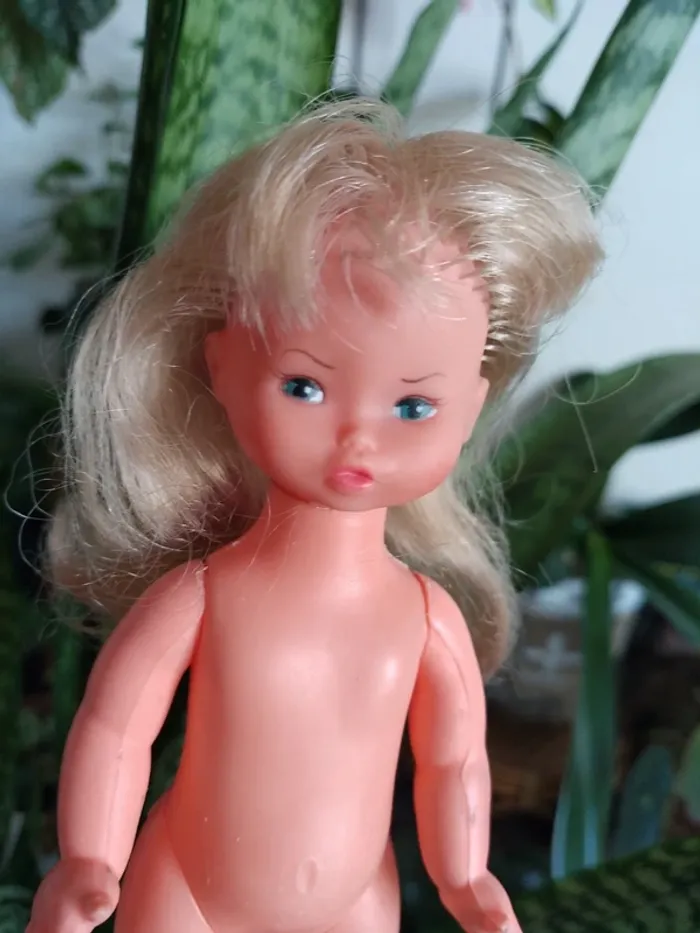 Poupée doll muneca Gégé Minichou mini vintage