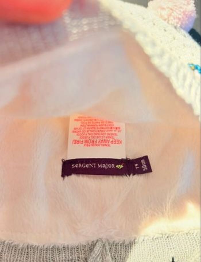 Lots 2 bonnets fourré  4 ans - photo numéro 4