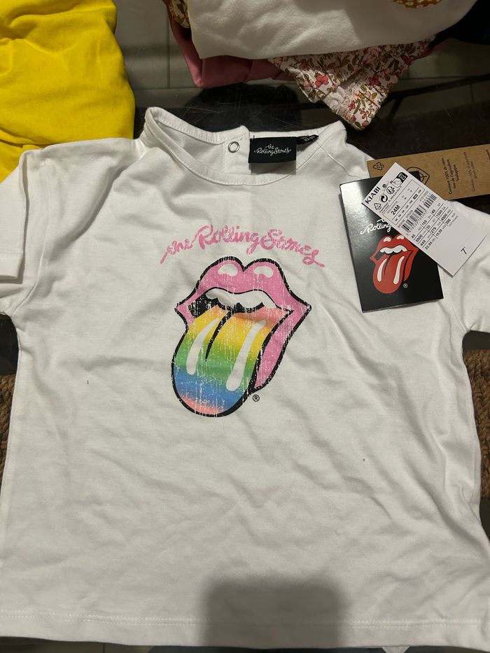 T-shirt α motif - photo numéro 1