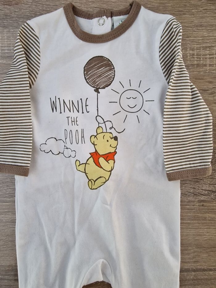 Pyjama 3 mois Disney - photo numéro 3