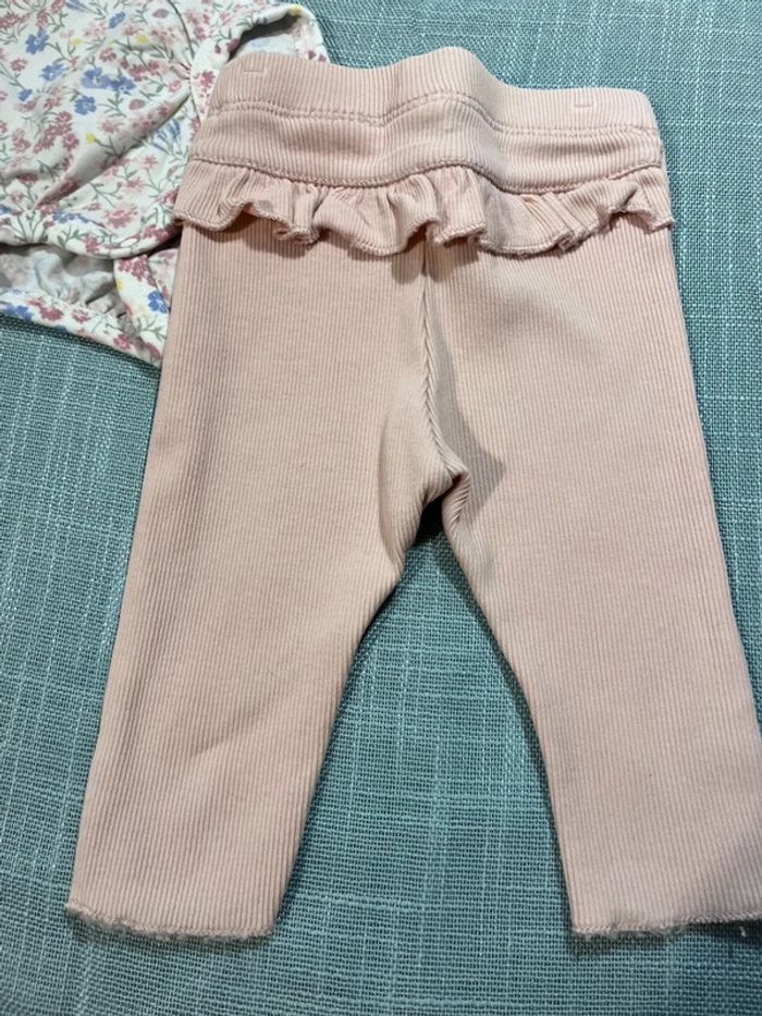 Ensemble taille 1 mois - photo numéro 4