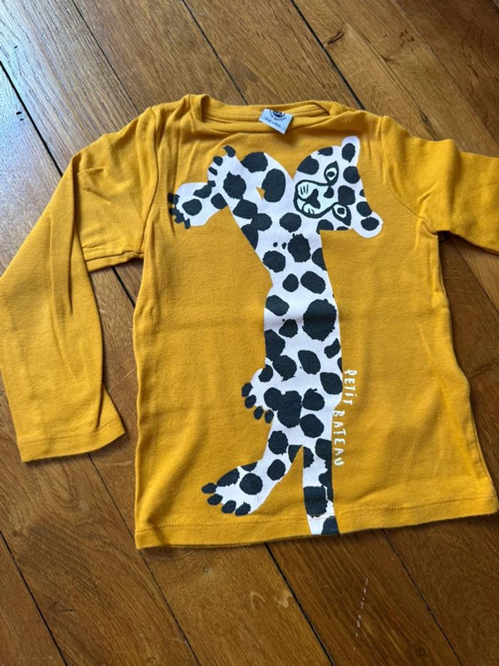 T-shirt petit bateau fille 3 ans très bon état