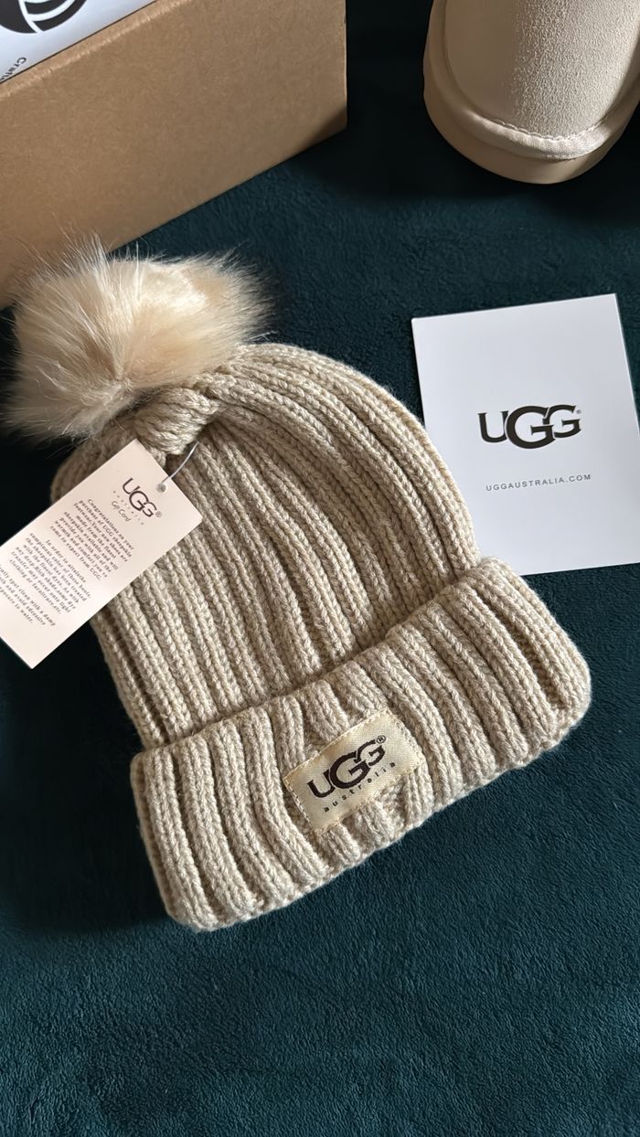 Bonnet UGG - photo numéro 3