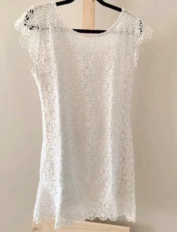 🌸 Robe dentelle blanche 44/46