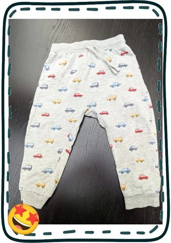 Jogging H&M 18 mois, motifs voiture