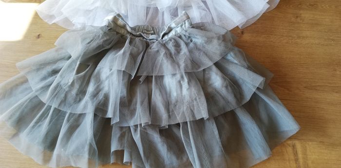 2 tutus Vertbaudet 2 ans - photo numéro 2