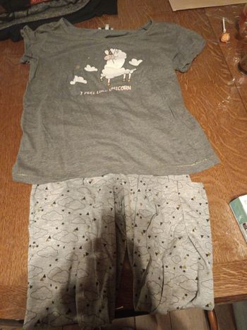 Pyjama court
