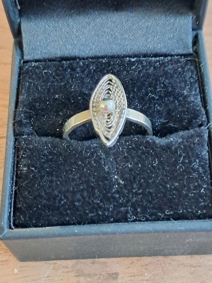 Bague filigrane en argent