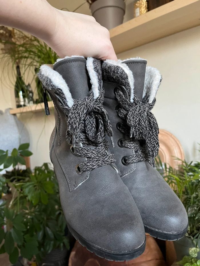 Bottines à talons chaude doublé à lacets - gris, blanc et noir - photo numéro 7