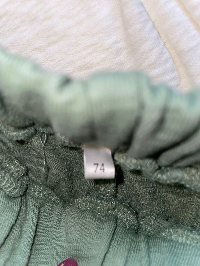 Short 9 mois - photo numéro 2