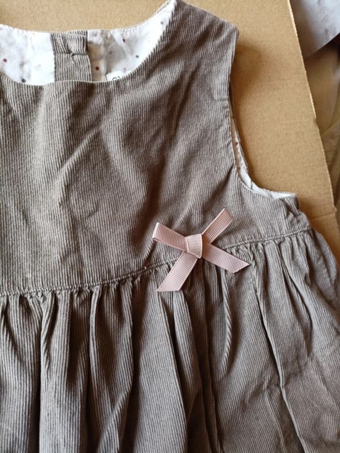 Robe Cyrillus - photo numéro 2