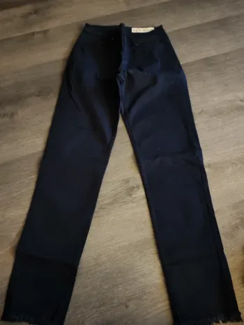 Jean esmara taille 40