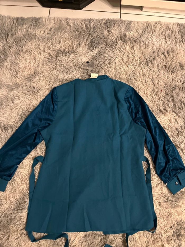 Veste haut bleu - photo numéro 4