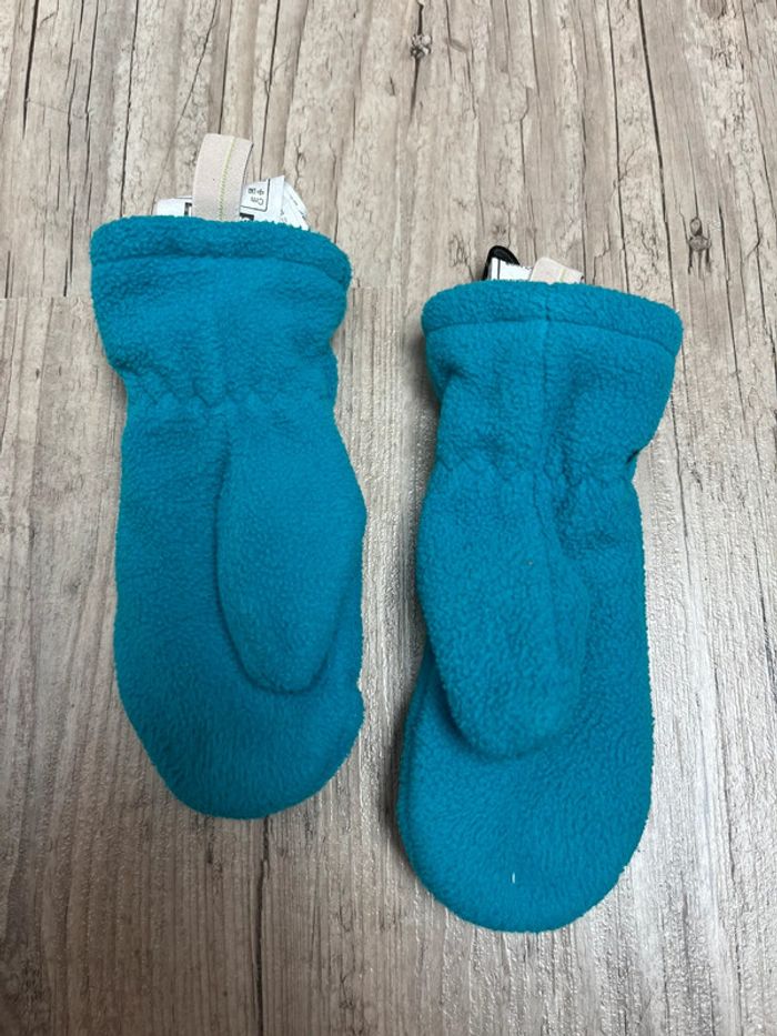 Moufles polaires quechua taille 18/24 mois - photo numéro 2