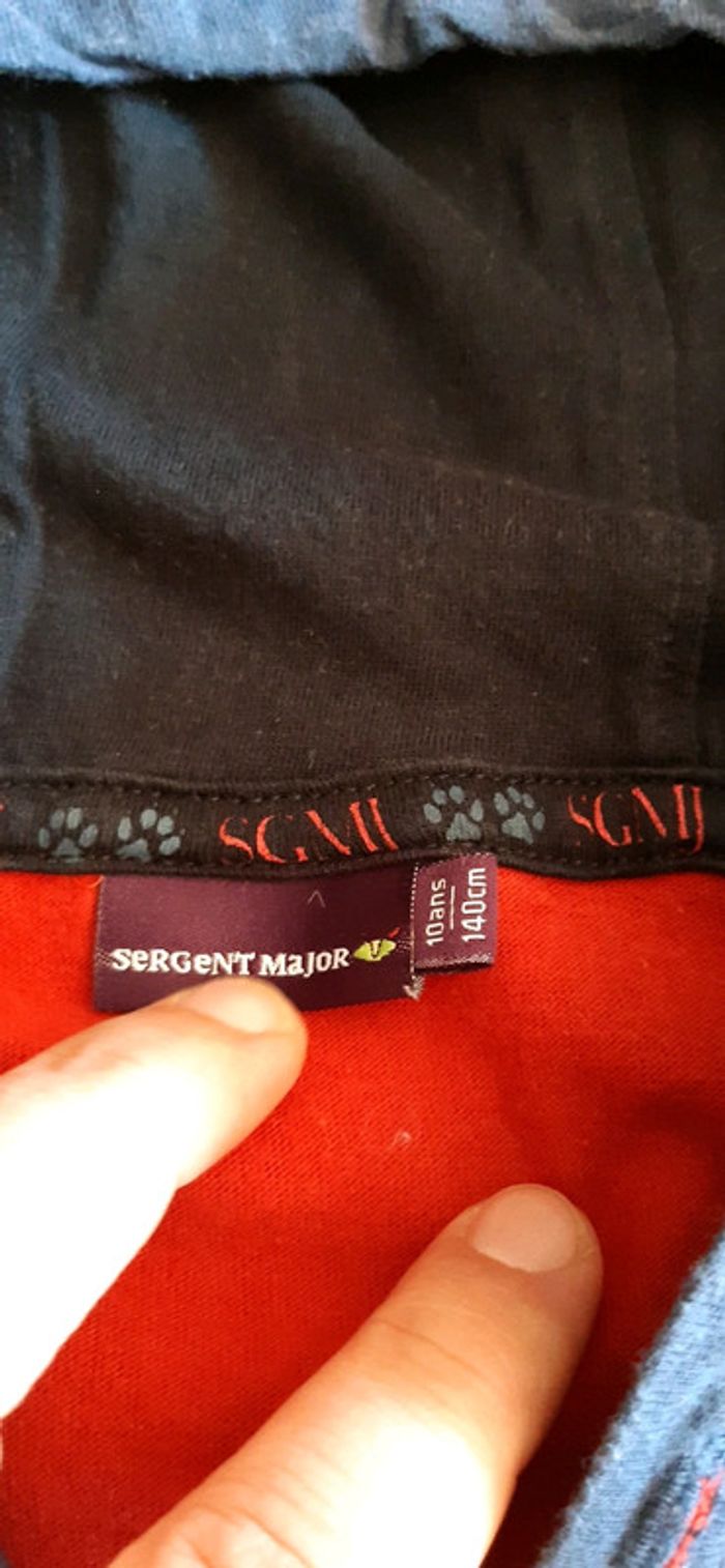 T shirt a capuche sergent major rouge 10 ans - photo numéro 4