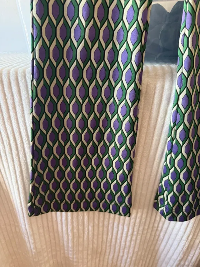 Pantalon Motif Géométrique Violet & Vert - Taille Haute / Évasé - photo numéro 3