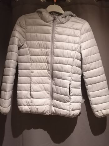Doudoune veste matelassée taille 150cm 10-12ans 