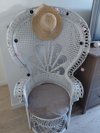 Fauteuil emmanuelle