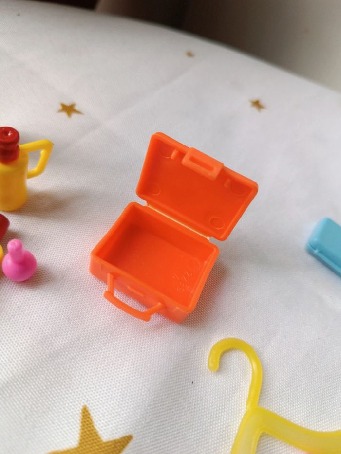 Accessoires accessories coiffeuse coiffeur make-up maquillage barbie mannequin palette vernis beauté - photo numéro 18